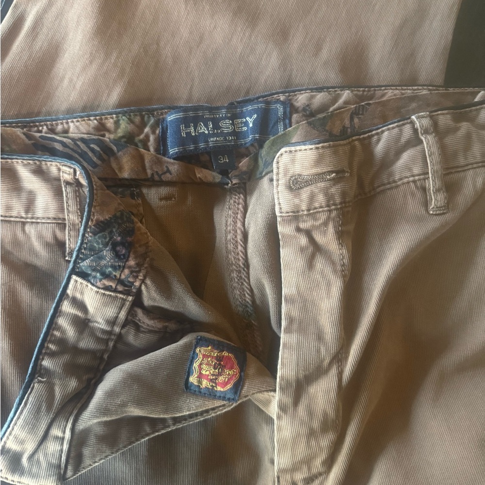 Men’s Tan Halsey 44 pants Size 34